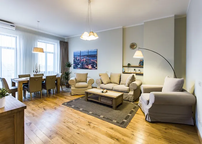 Lux - Ernesta, Free Parking 4*