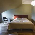 Lux - Ernesta, Free Parking 4* 리가