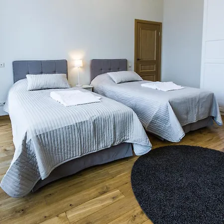 Lux - Ernesta, Free Parking 4*