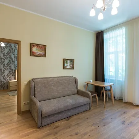 Lux - Ernesta, Free Parking Hotel apartamentowy Ryga
