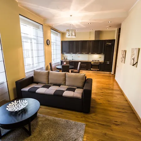 Lux - Ernesta, Free Parking 4* ريغا