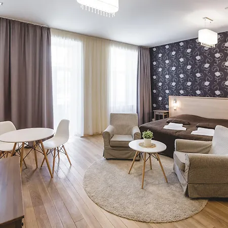 Apart Otel Lux - Ernesta, Free Parking Riga