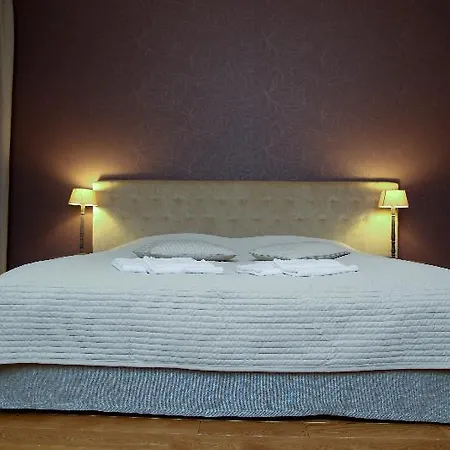 Aparthotel Lux - Ernesta, Free Parking Riga