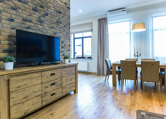 Lux - Ernesta, Free Parking Aparthotel Riga