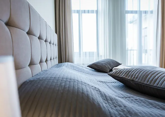 Lux - Ernesta, Free Parking ريغا