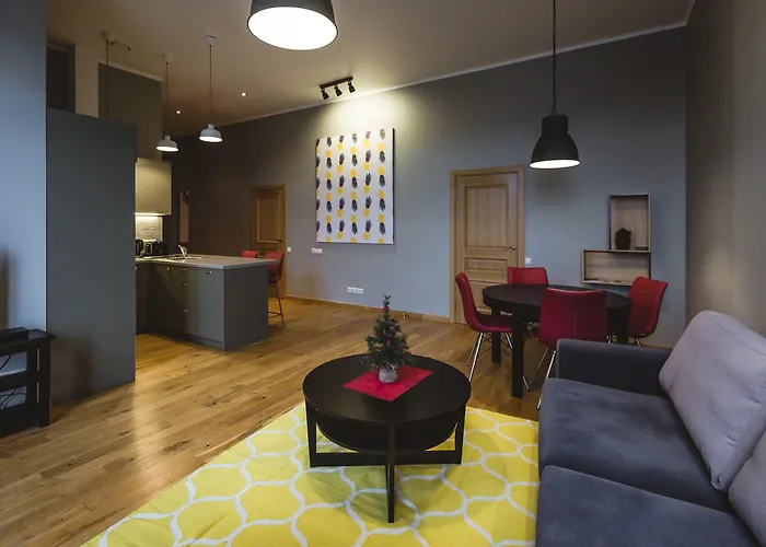 Aparthotel Lux - Ernesta, Free Parking Riga