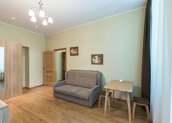 Lux - Ernesta, Free Parking Aparthotel Riga